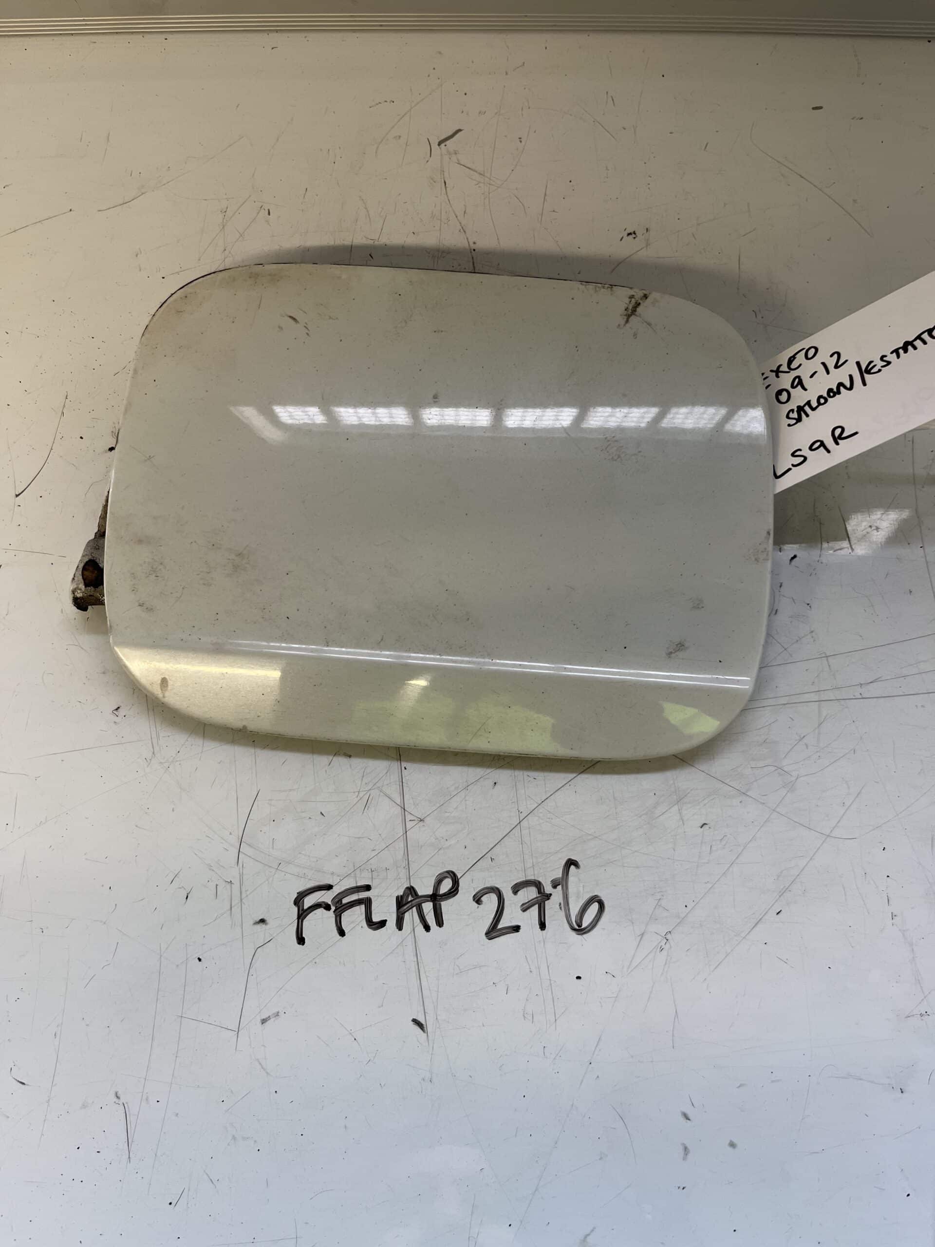 Seat Exeo 2009-2012 Saloon / Estate Fuel Filler Flap – White LS9R Colour Code
