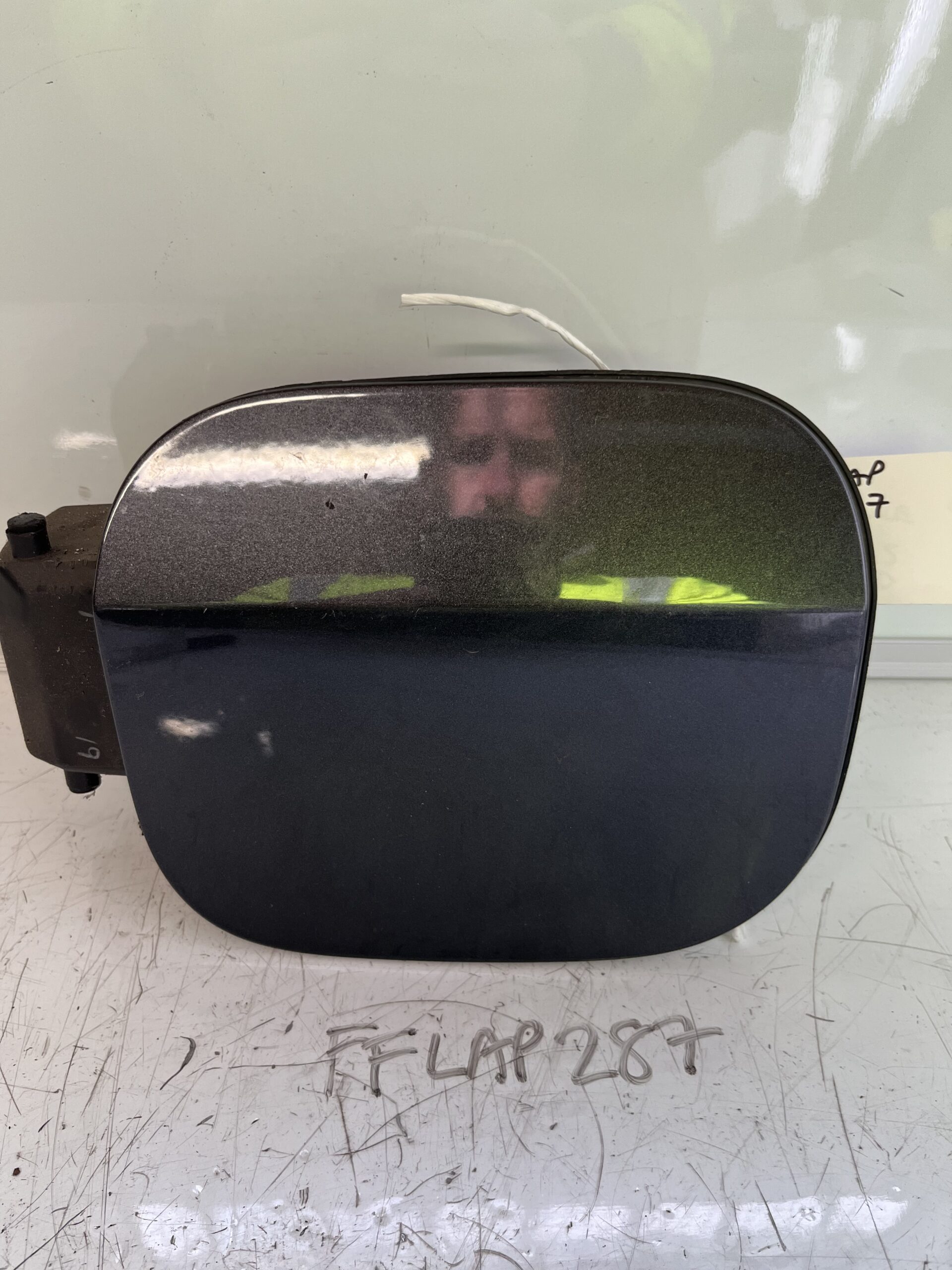 Honda Accord 2008-2012 Estate Fuel Filler Flap – Grey