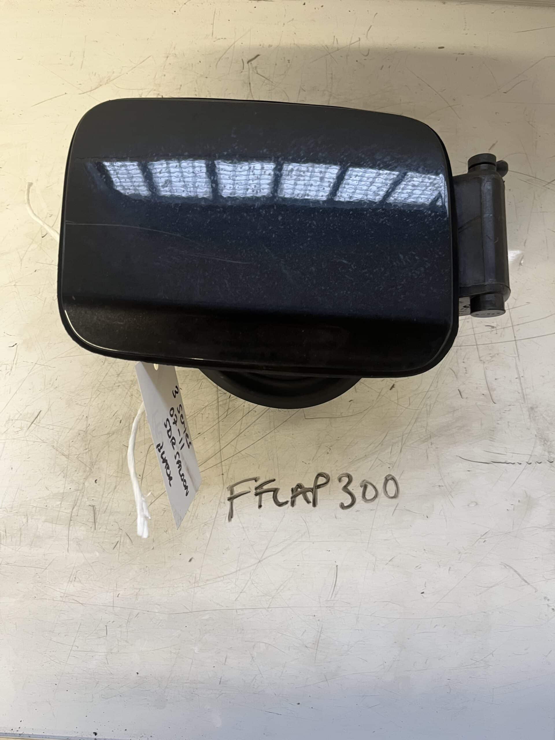 BMW 3 Series 2007-2011 Saloon Fuel Filler Flap – Black