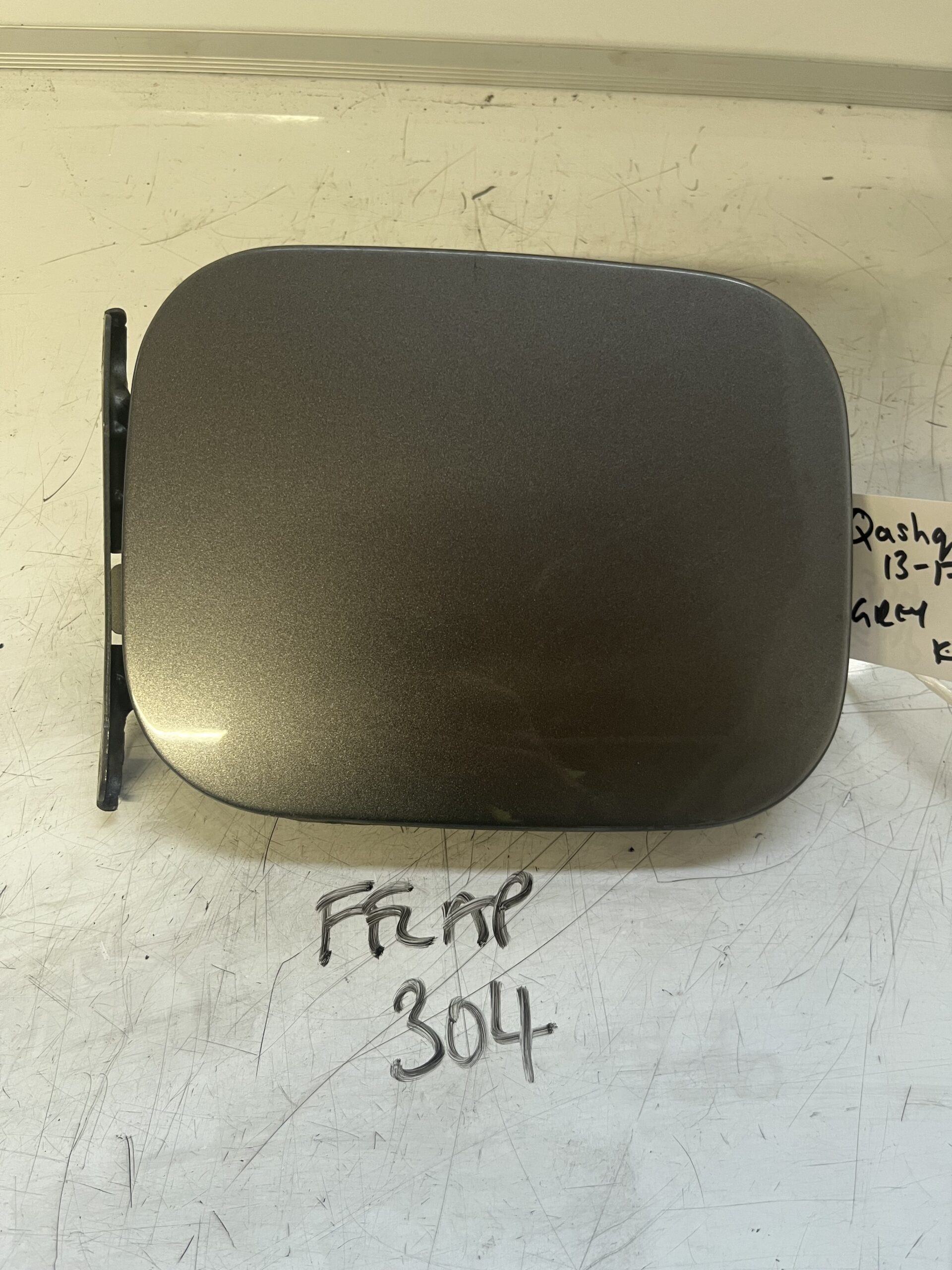 Nissan Qashqai 2013-2017 Hatchback Fuel Filler Flap – Grey KAD Colour Code