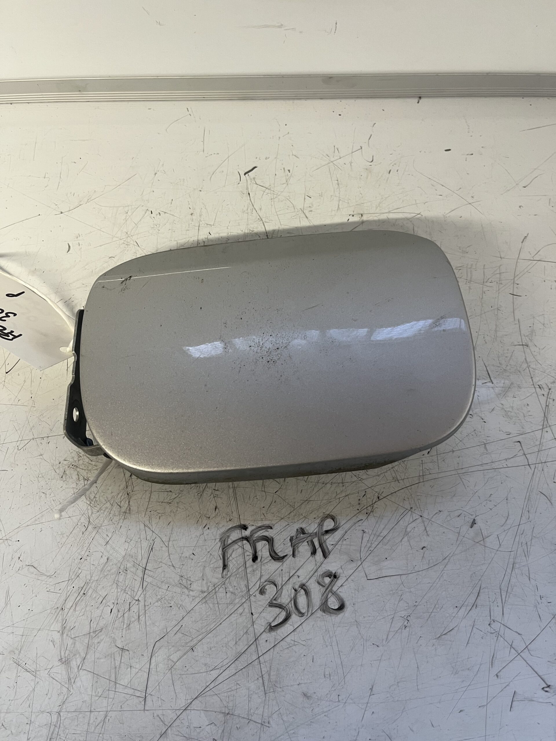 Mercedes B Class 2005-2011 5 Door Hatchback Fuel Filler Flap – Silver