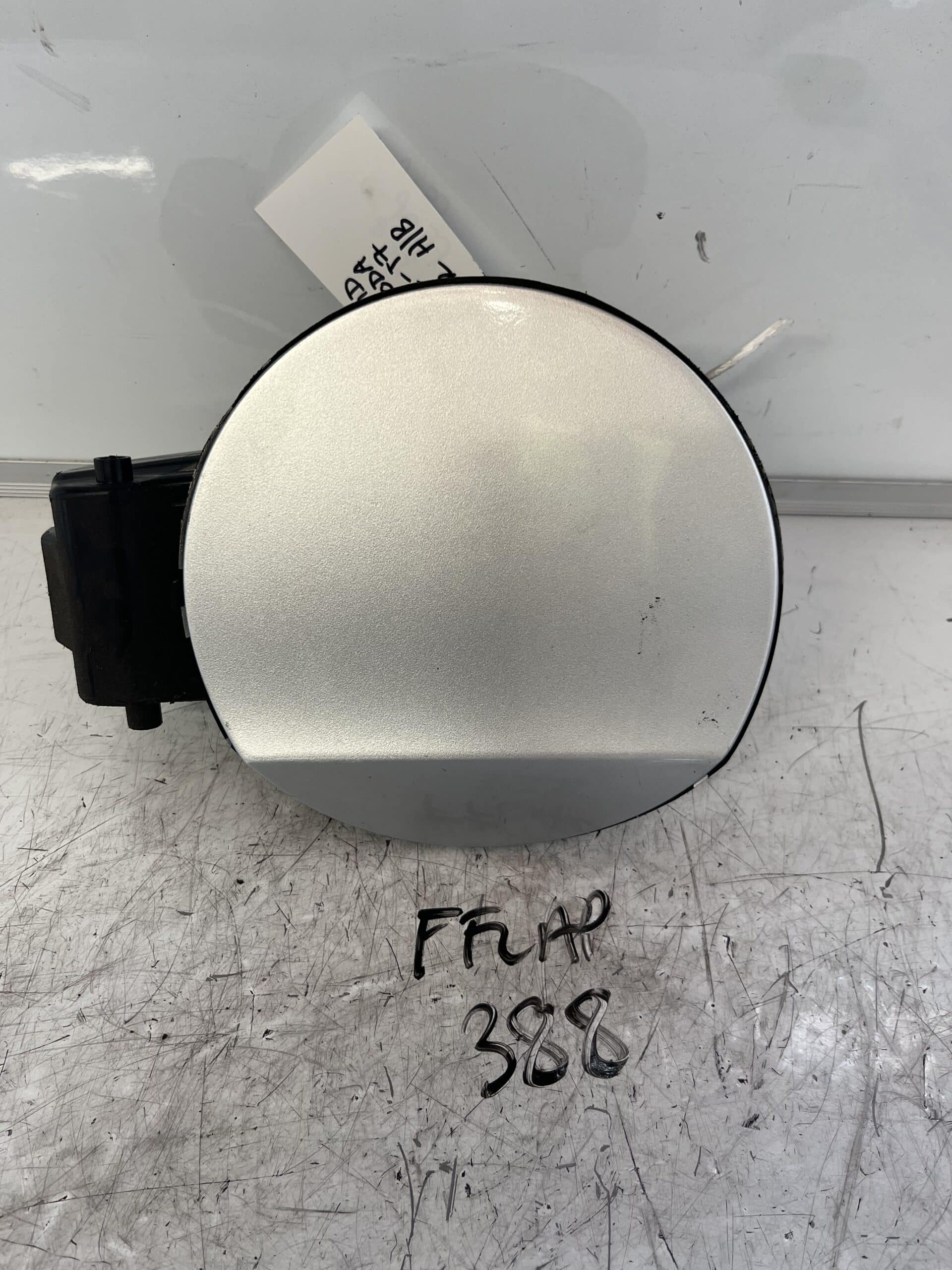 Skoda Rapid Spaceback 2012-2017 5 Door Hatchback Fuel Filler Flap – LA7W Colour Code