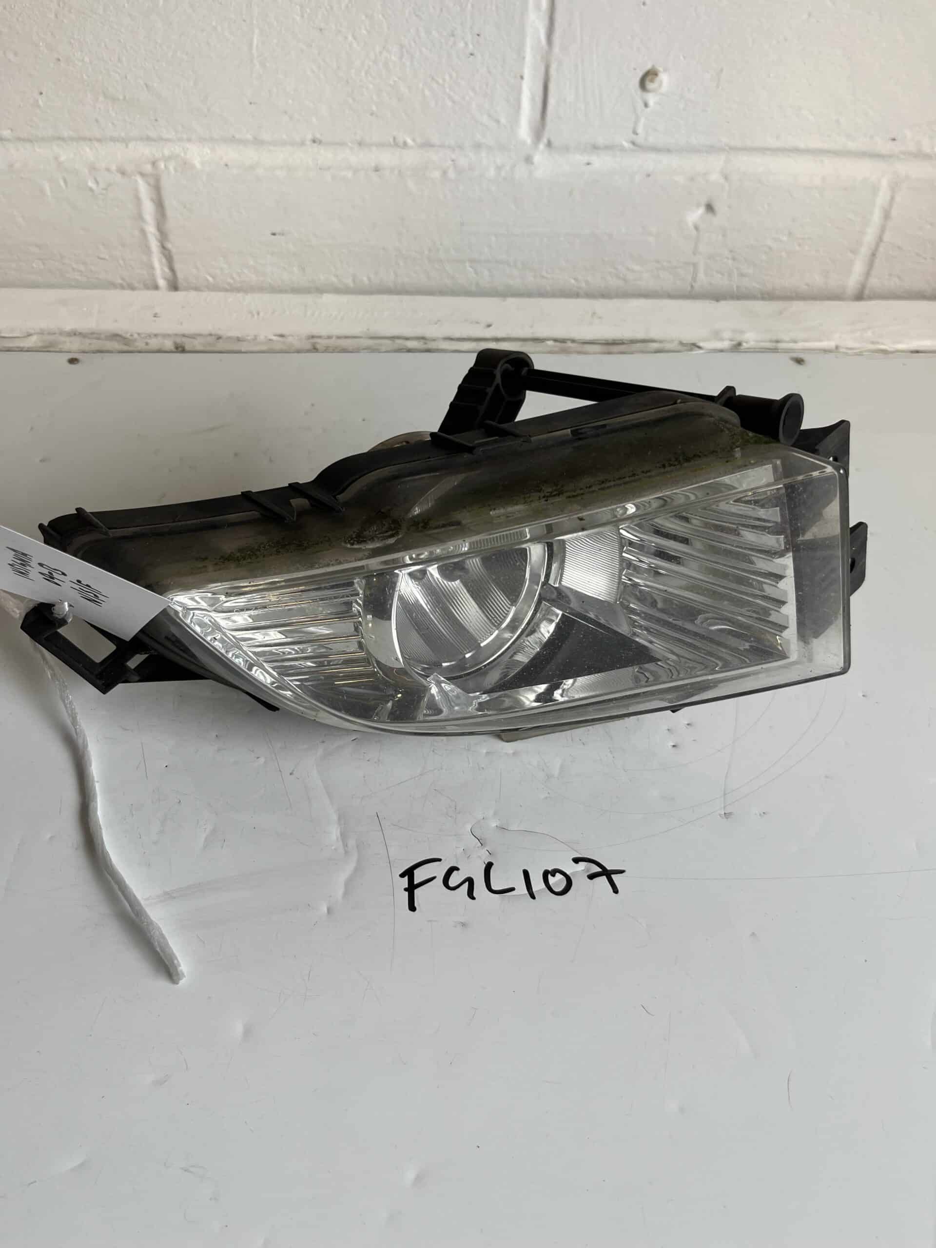 Vauxhall Insignia 2009-2013 Near Side Front Fog Lamp – 13226828