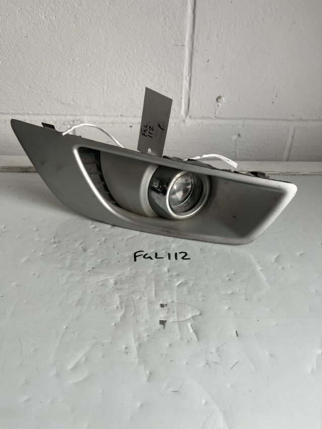 Ford Mondeo ST 2007-2011 Off Side Front Fog Lamp With Surround Grill