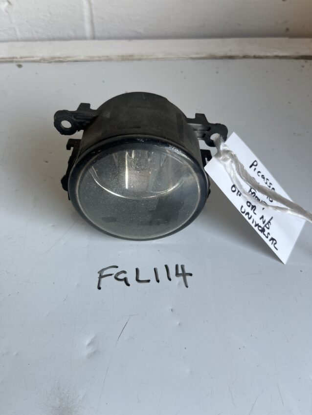 Citroen Picasso 2004-2010 Front Fog Lamp – Near Side And Off Side ( Universal Fitting )