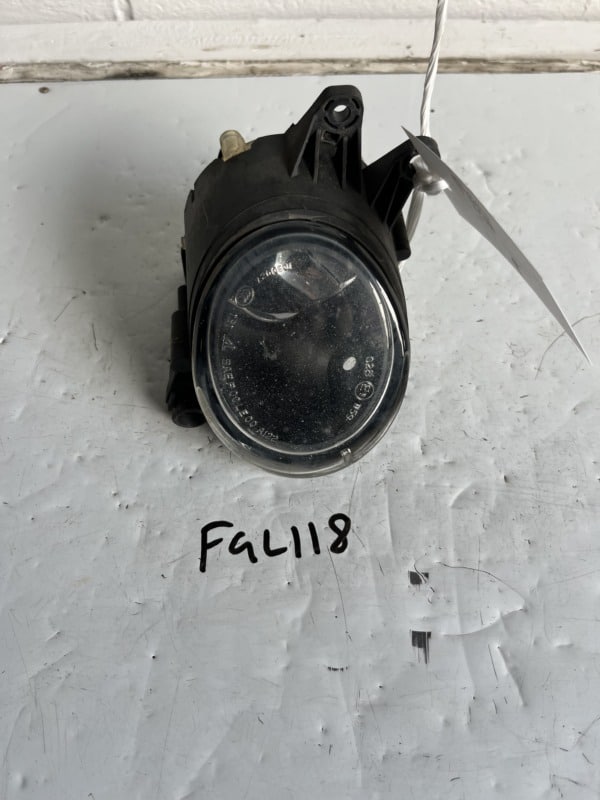 Volvo C30 2006-2010 Off Side Fog Lamp – 31213176