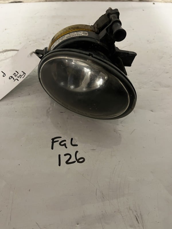 Volkswagen Golf / Touran 2008-2015 Off Side Front Fog Lamp – 5K0941699