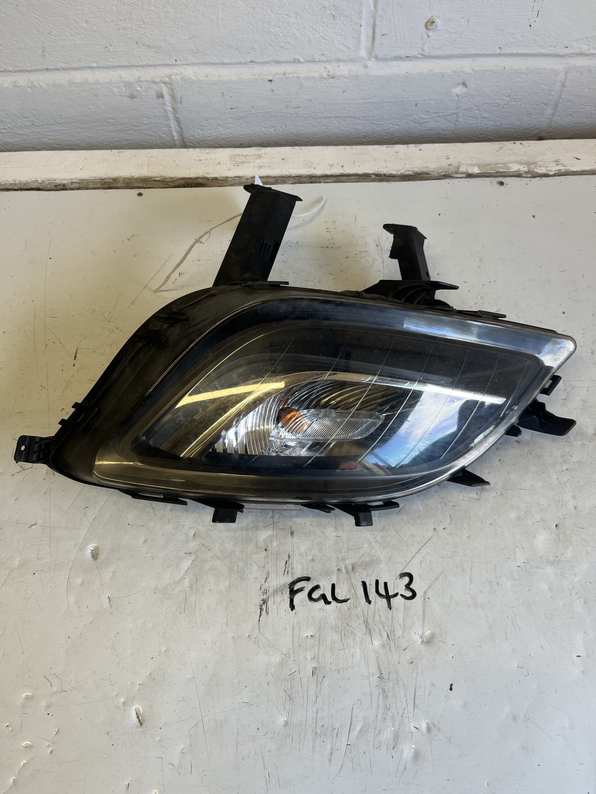 Vauxhall Astra 2010-2015 Near Side Front Fog Lamp / Light – 13264641