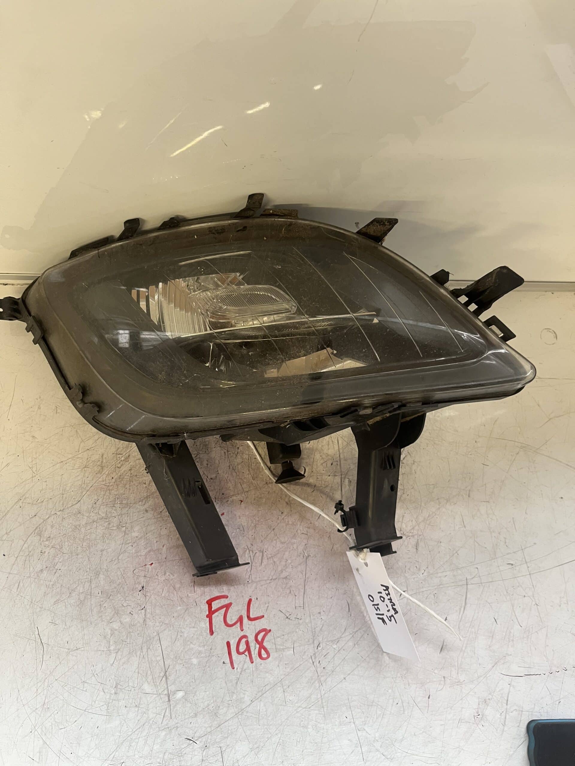Vauxhall Astra 2010-2015 Off Side Front Fog Lamp / Light – 13293623