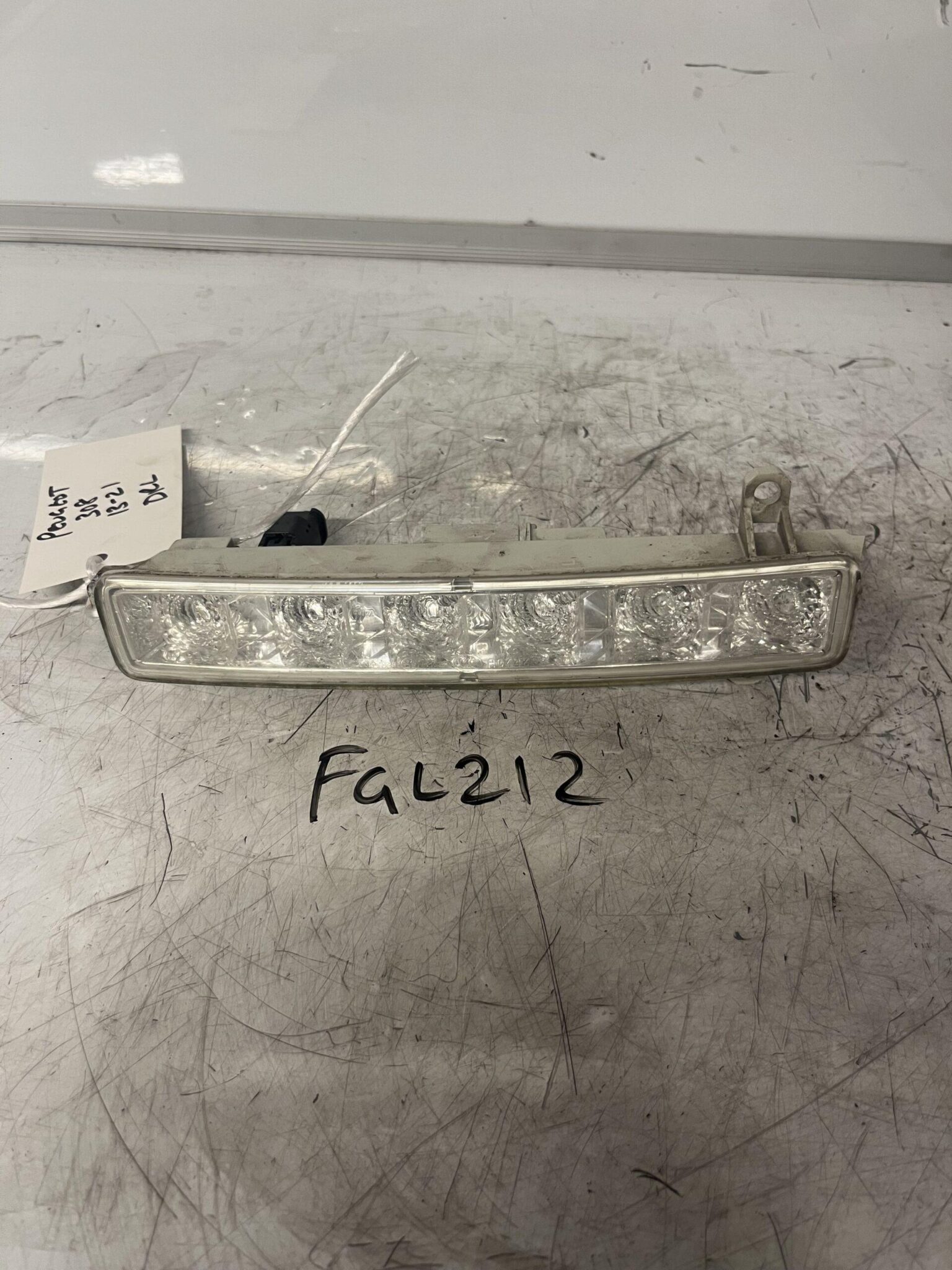 Peugeot 308 2013-2021 DRL / Daytime Running Lamp – 9802795580 ( Fits Both Sides )