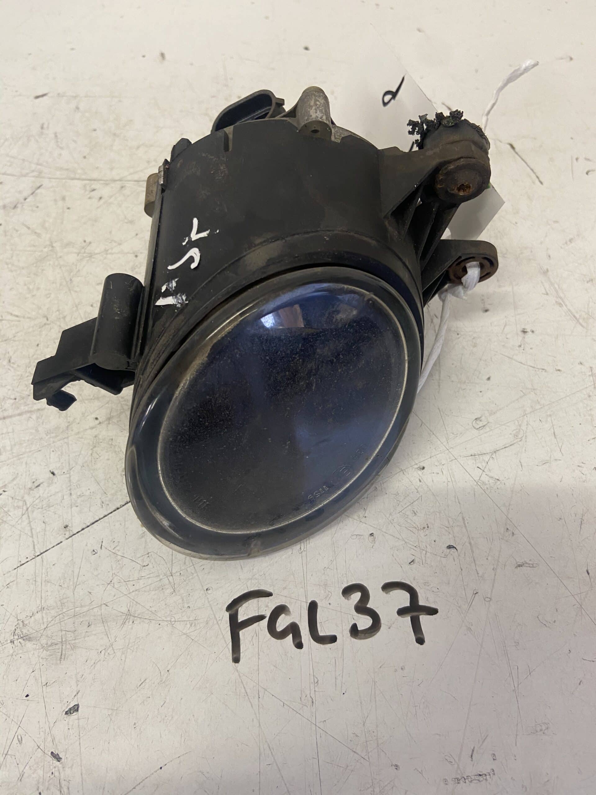 Audi A4 2001-2005 Off Side Front Fog Lamp – 8E0941700B