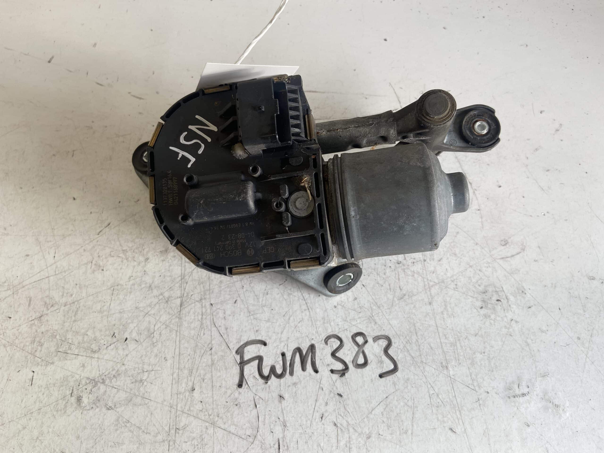 Peugeot 407 2004-2008 Saloon / Estate Near Side Front Wiper Motor And Linkage – 0390241721