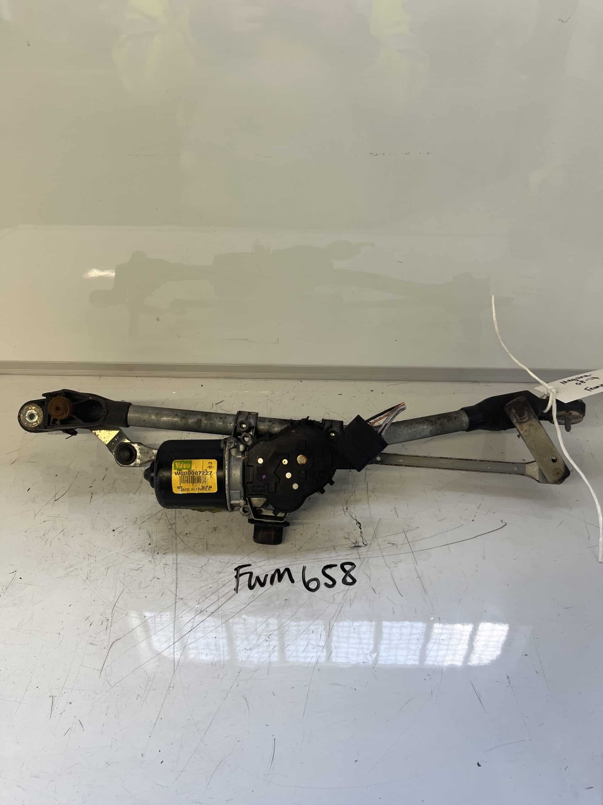 Renault Megane/Coupe 2008-2014 Hatchback / Estate Front Wiper Motor And Linkage