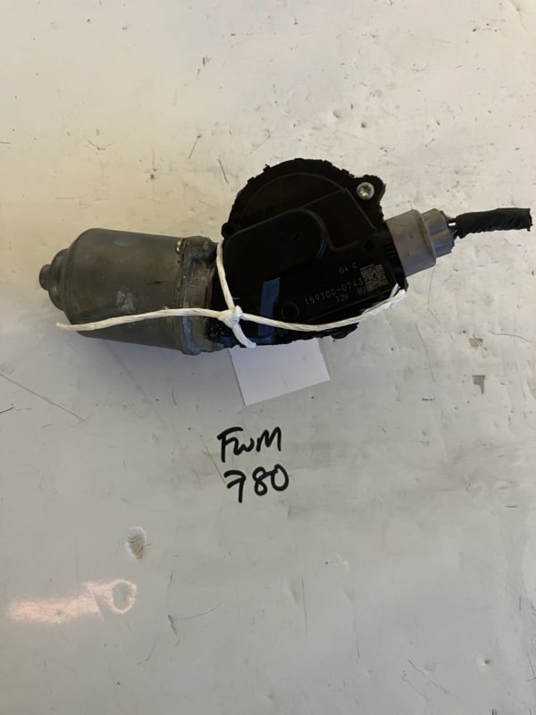 Peugeot 4007 / Mitsubishi Outlander 2006-2012 Front Wiper Motor – 159300-0743