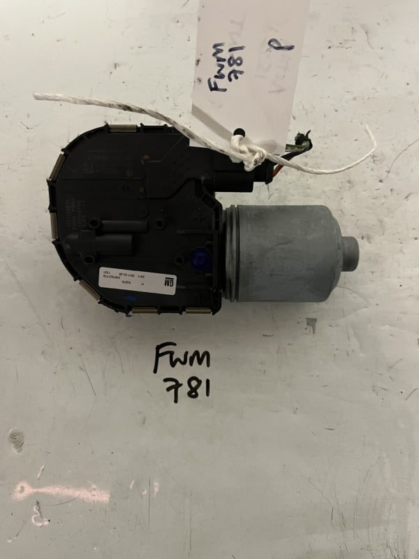 Vauxhall Astra 2015-2021 Front Wiper Motor – 3397021779