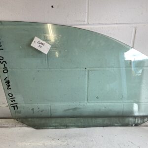 Volkswagen Caddy 2005-2014 Van Off Side Front Door Glass