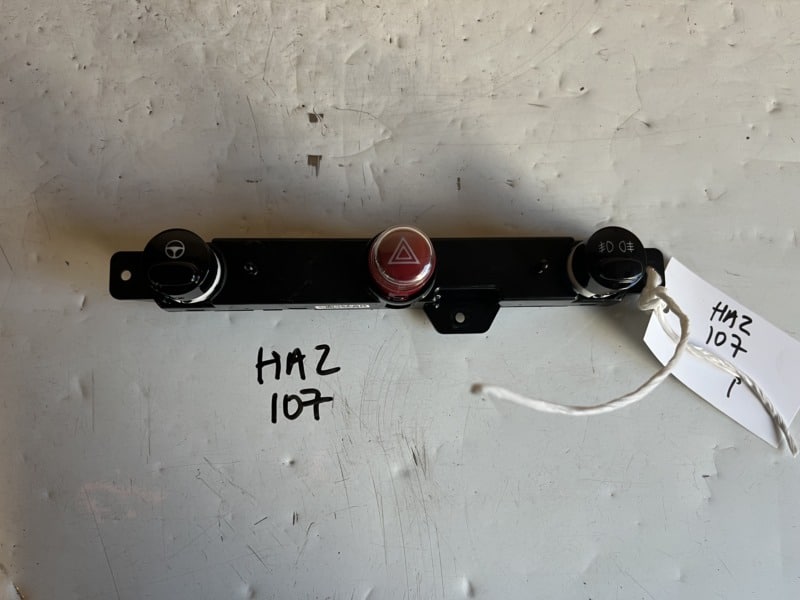 Fiat 500 2007-2021 Hazard And Dash Switches – 735451108