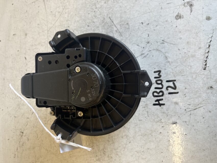 Toyota Urban Cruiser 2009-2013 Heater Blower Motor – Climate – 3 Pin Plug