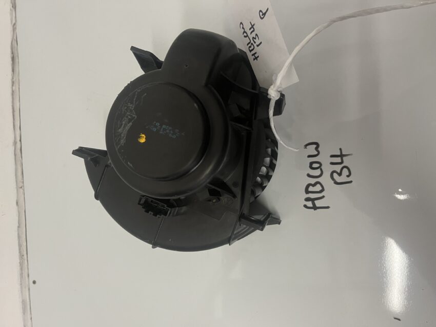 Volkswagen Touareg 2002-2010 Heater Blower Motor – 7L0820021