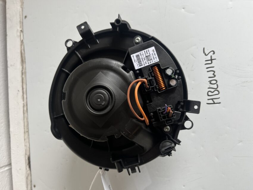 Audi A3 / Seat Leon / Volkwagen Golf 2012-2017 Heater Blower Motor With Resistor – 5Q2819021B / 5Q0907521E