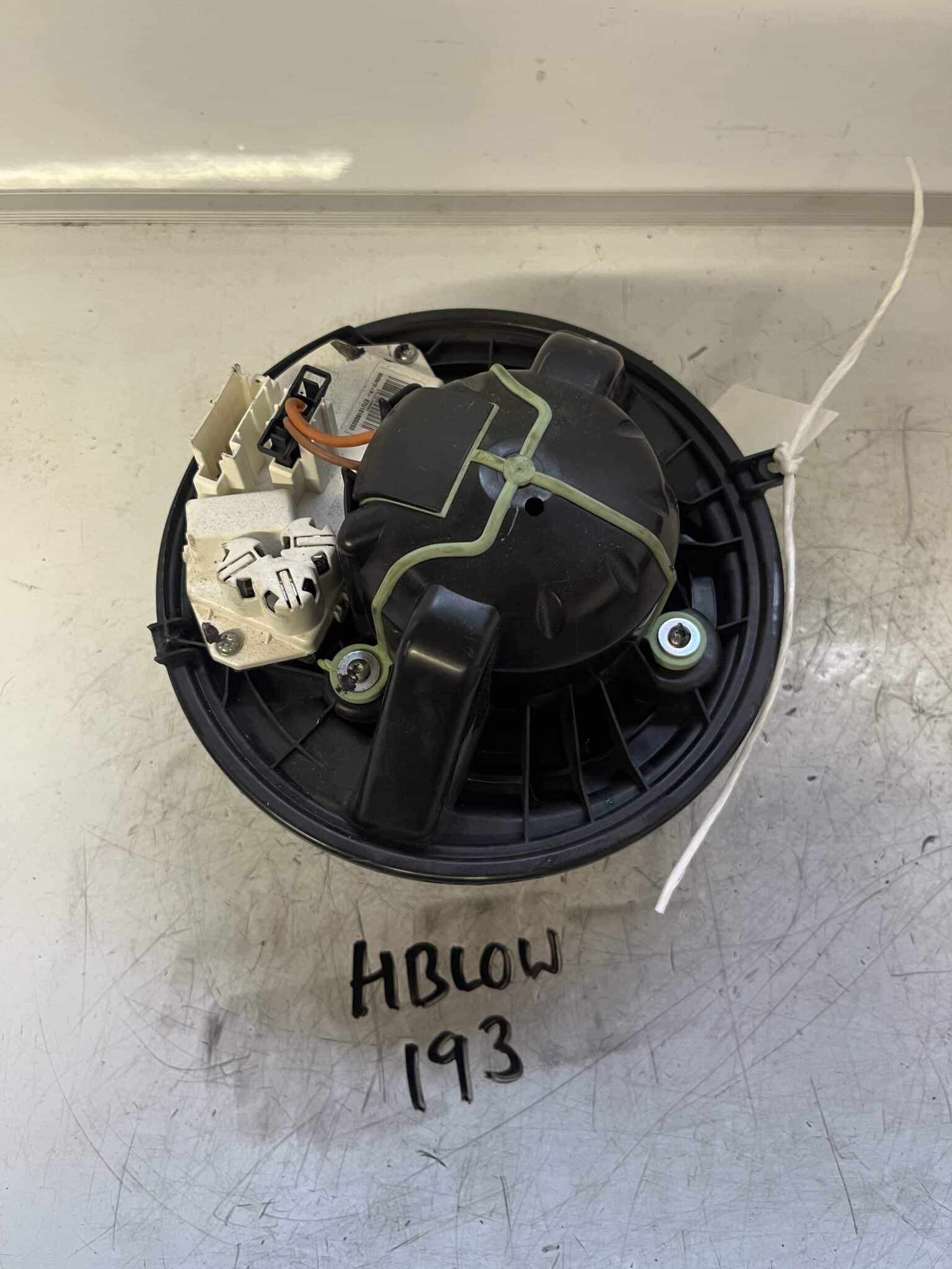 BMW X3 2015-2018 Heater Blower Motor ( Climate Version ) – T1013715T