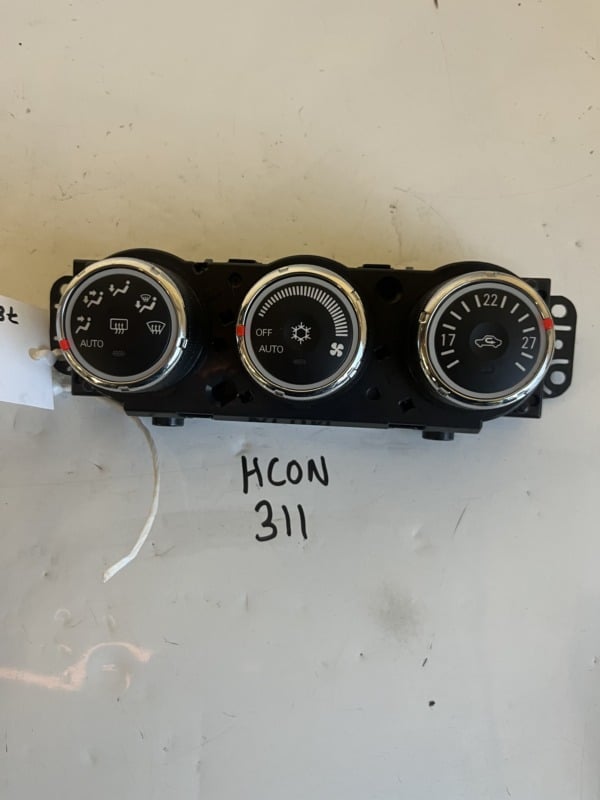 Peugeot 4007 / Mitsubishi Outlander 2006-2012 Heater Control Panel – 7820A082XC