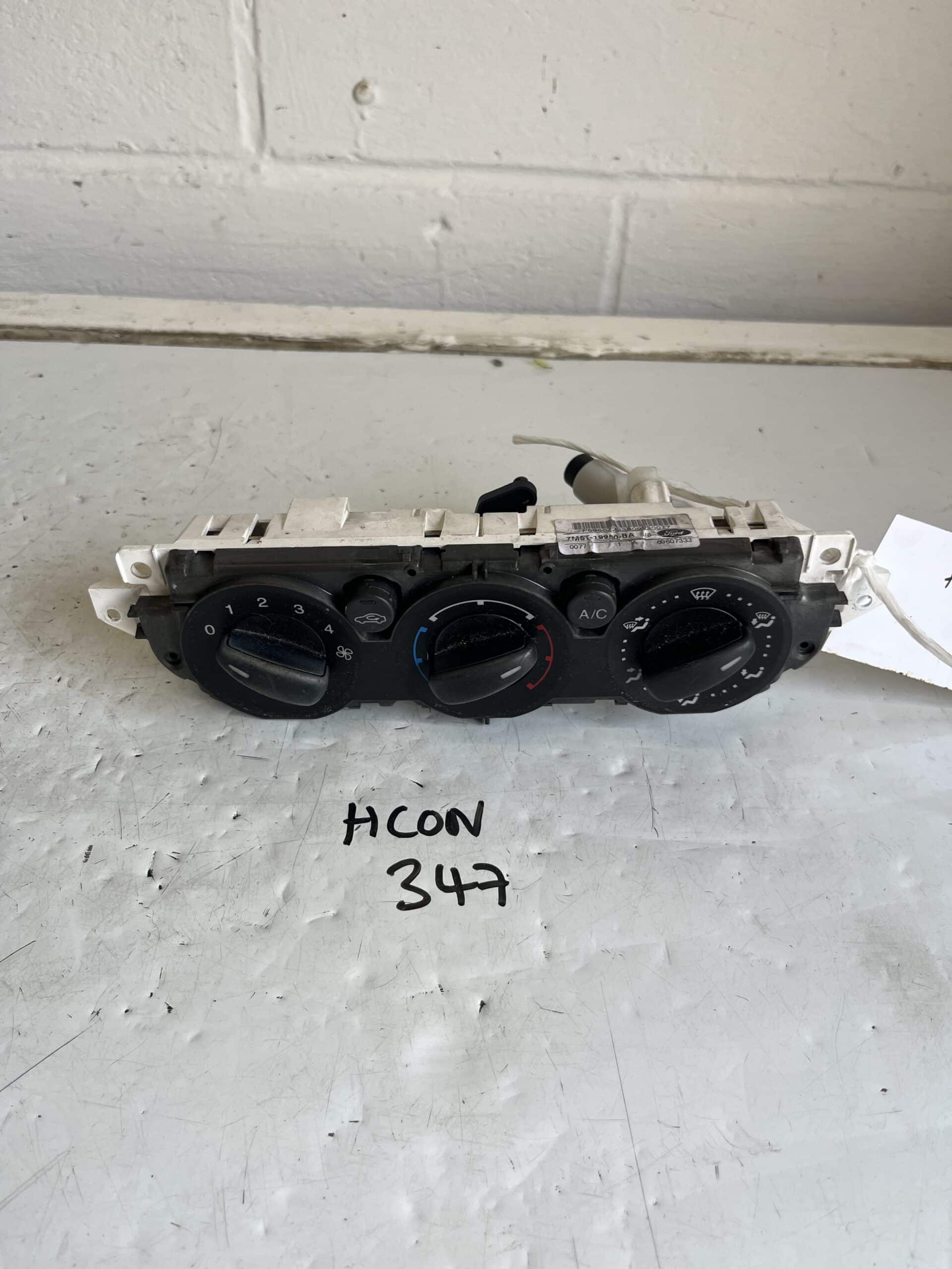 Ford Focus / Kuga 2005-2011 Heater Control With AC – 7M5T-19980-BA