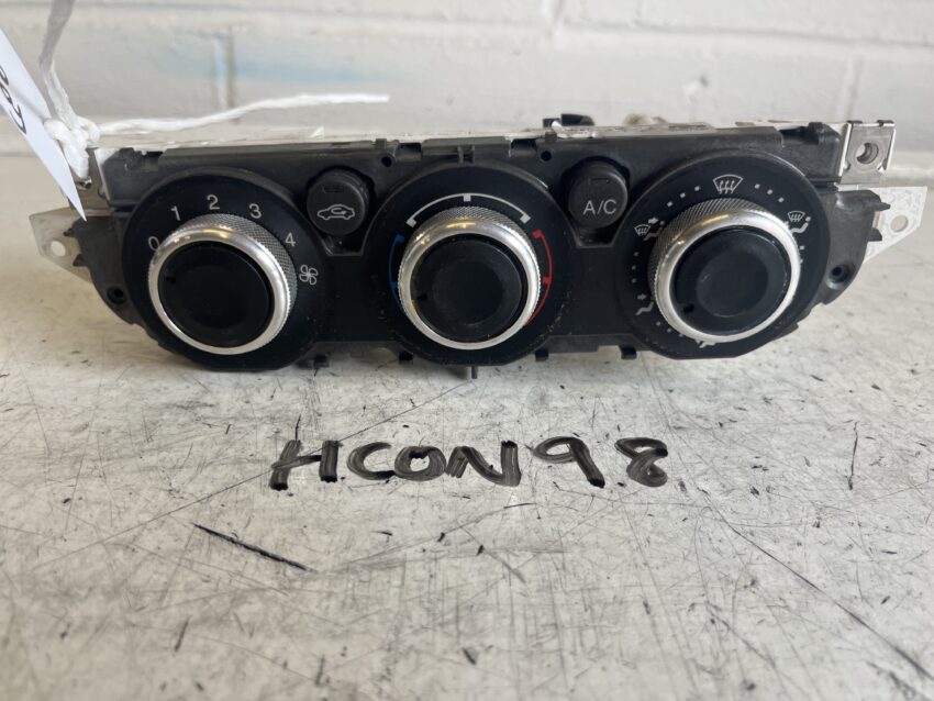 Ford Focus 2005-2008 Heater Control Panel – AC – 3M5T-19980-AD