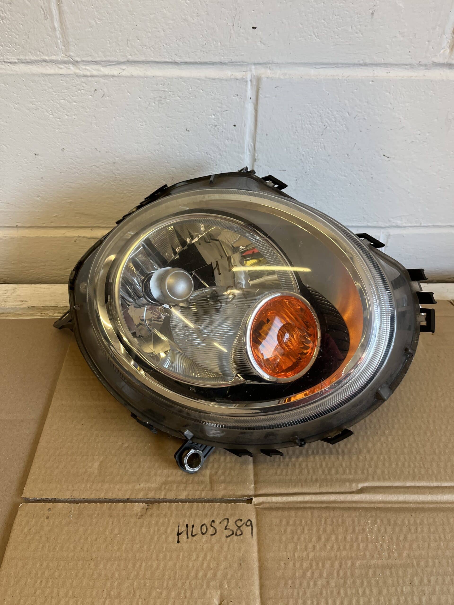 BMW Mini 2006-2014 Hatchback Off Side Headlamp – 0301225702 / 162704-01