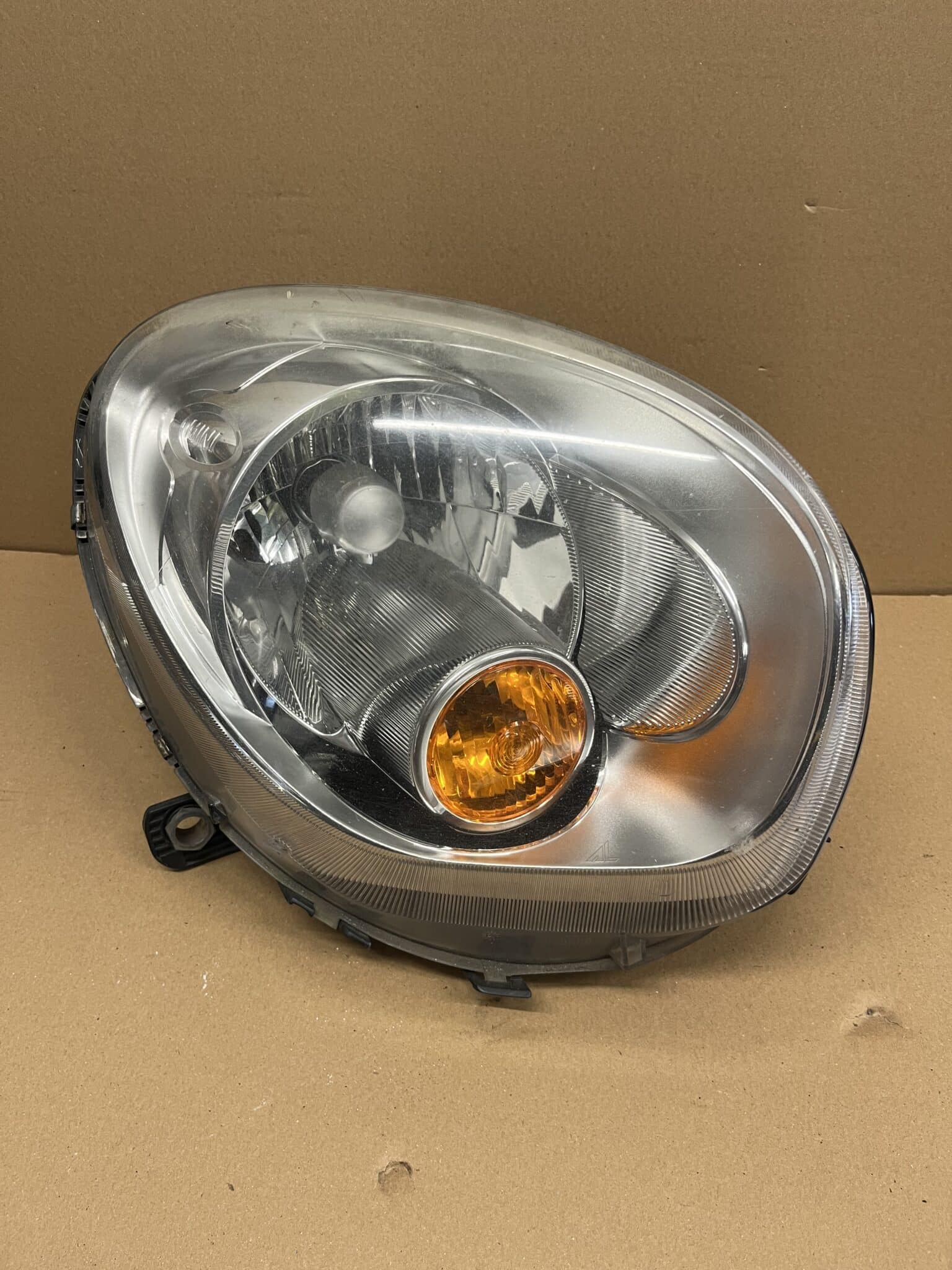 BMW Mini Countryman 2010-2016 Off Side Headlamp – 9801030-03