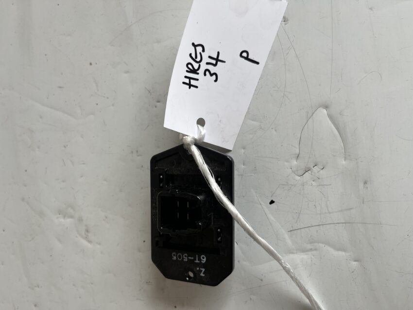 Suzuki Swift 2011-2016 Heater Resistor – 4 Pin Plug Version