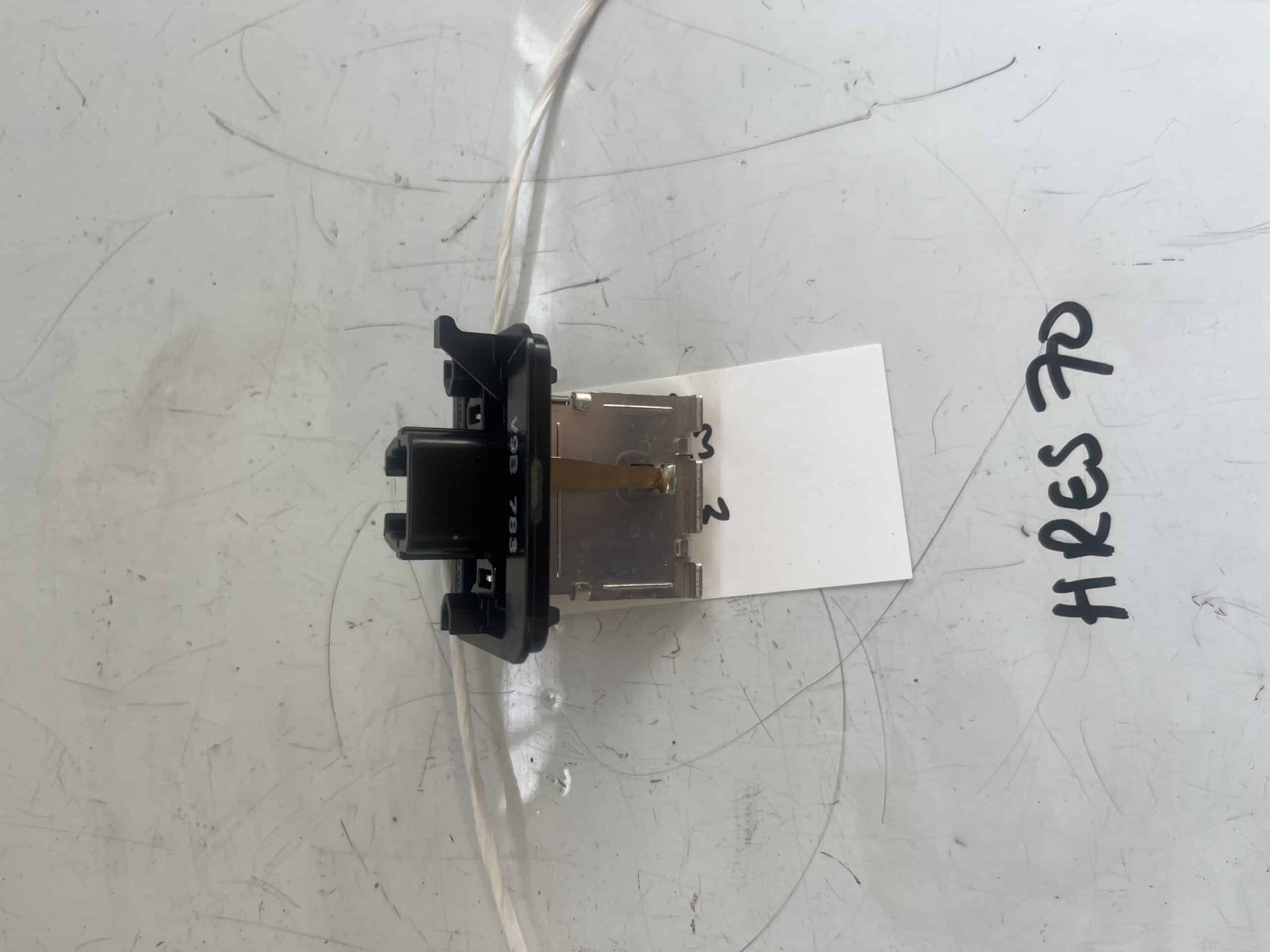 Suzuki Ignis 2016-2023 Heater Resistor – ( 4 Pin Plug )