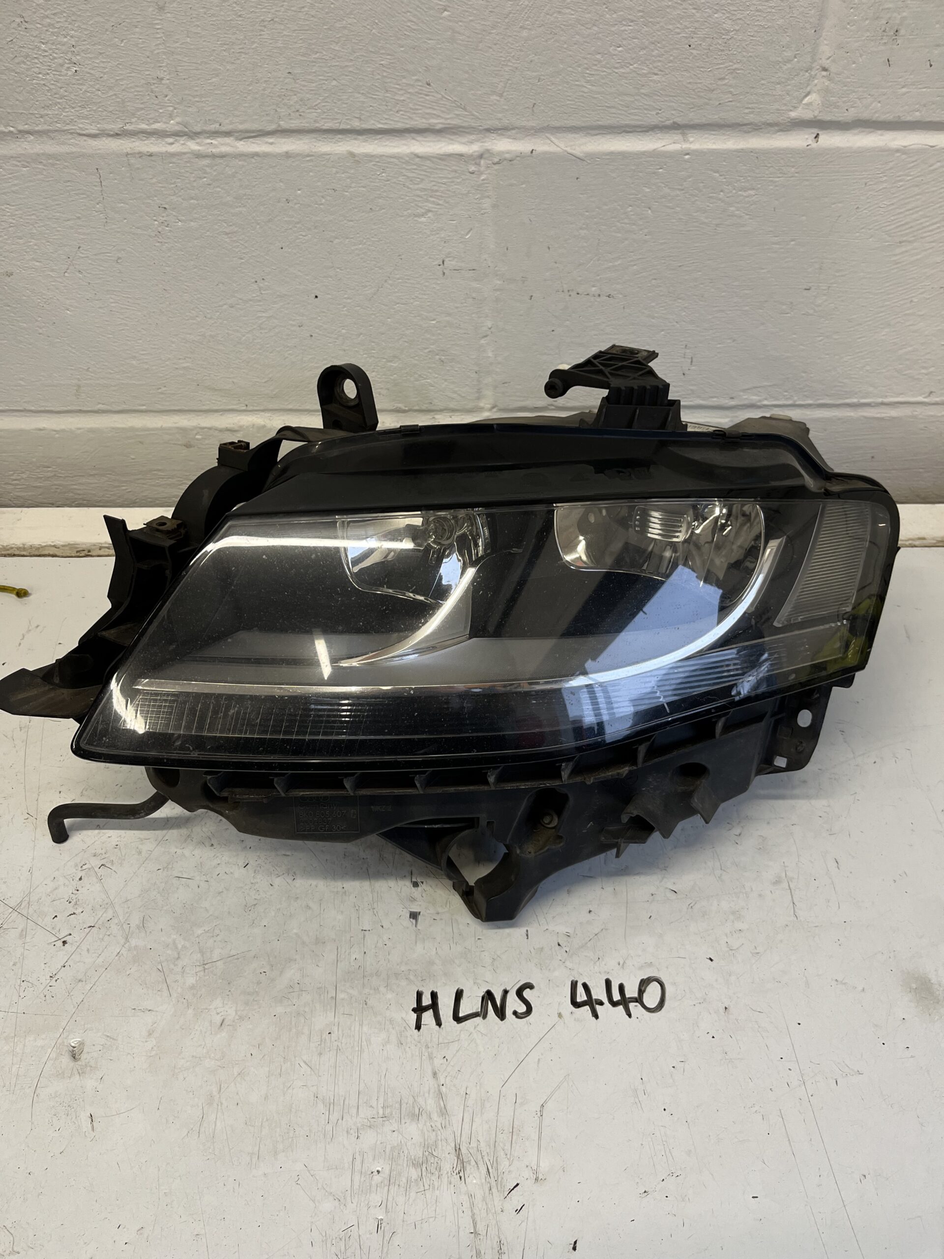 Audi A4 2008-2012 Saloon / Estate Near Side Headlamp – 8K0941003A