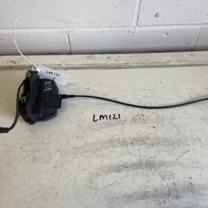 Renault Megane 2003-2006 5 Door Hatchback Near Side Rear Central Door Locking Mechanism – 6 Pin Plug