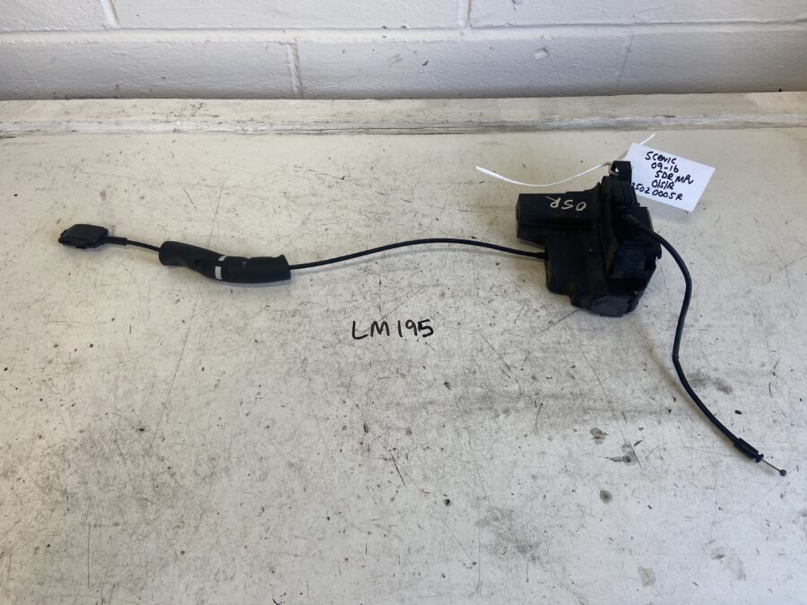 Renault Scenic 2009-2016 5 Door MPV Off Side Rear Door Locking Mechanism – 825020005R