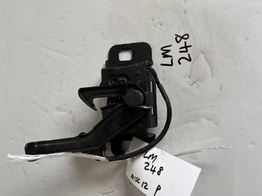 Vauxhall Insignia 2009-2017 Bonnet Locking Mechanism