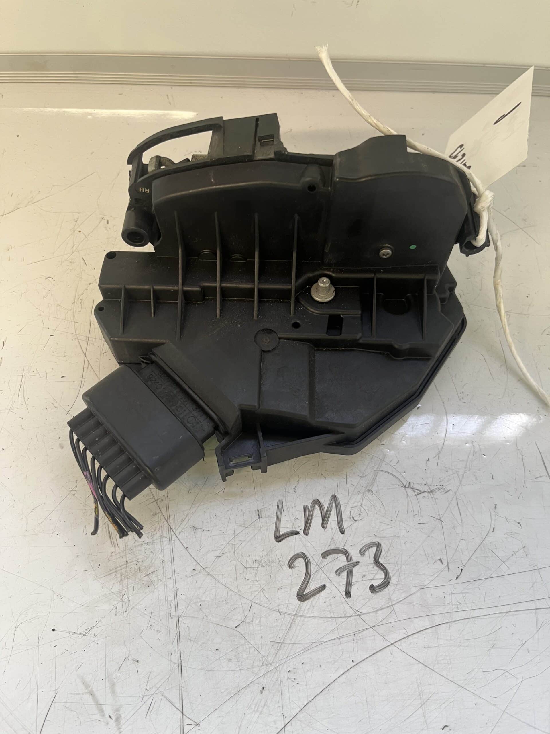 Ford Focus 2011-2015 5 Door Hatchback / Estate Off Side Front Door Locking Mechanism – BM5A-A21812-CB