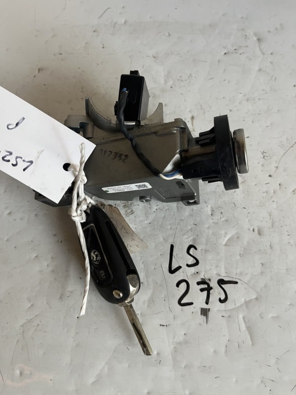 Vauxhall Astra 2015-2021 Ignition Barrel And Key – 39079951
