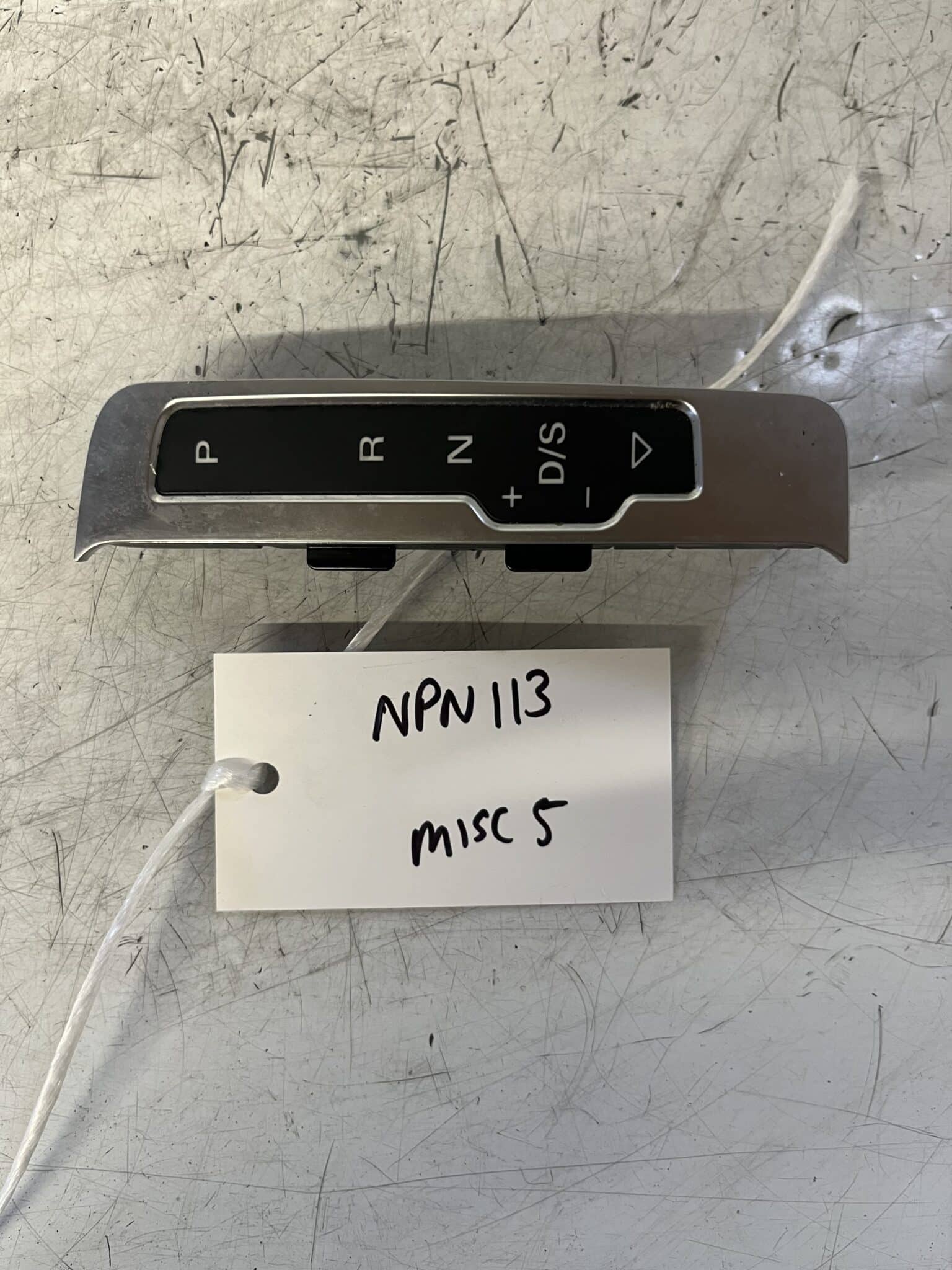 Audi A4 2008-2015 Automatic Selector Display – 8R27134633Q7