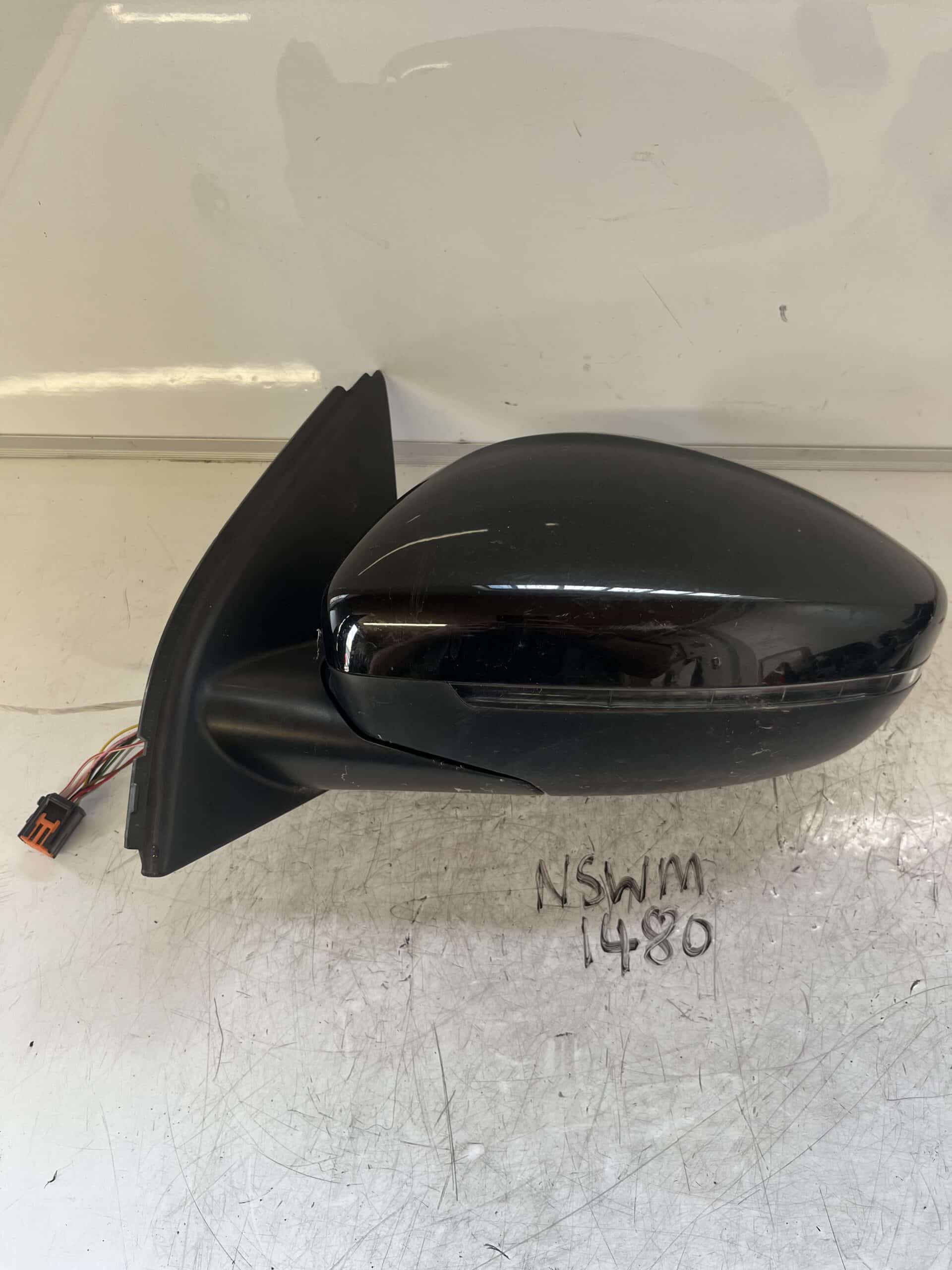 Peugeot 308 2013-2021 Hatchback / Estate Near Side Electric Door Mirror – Black