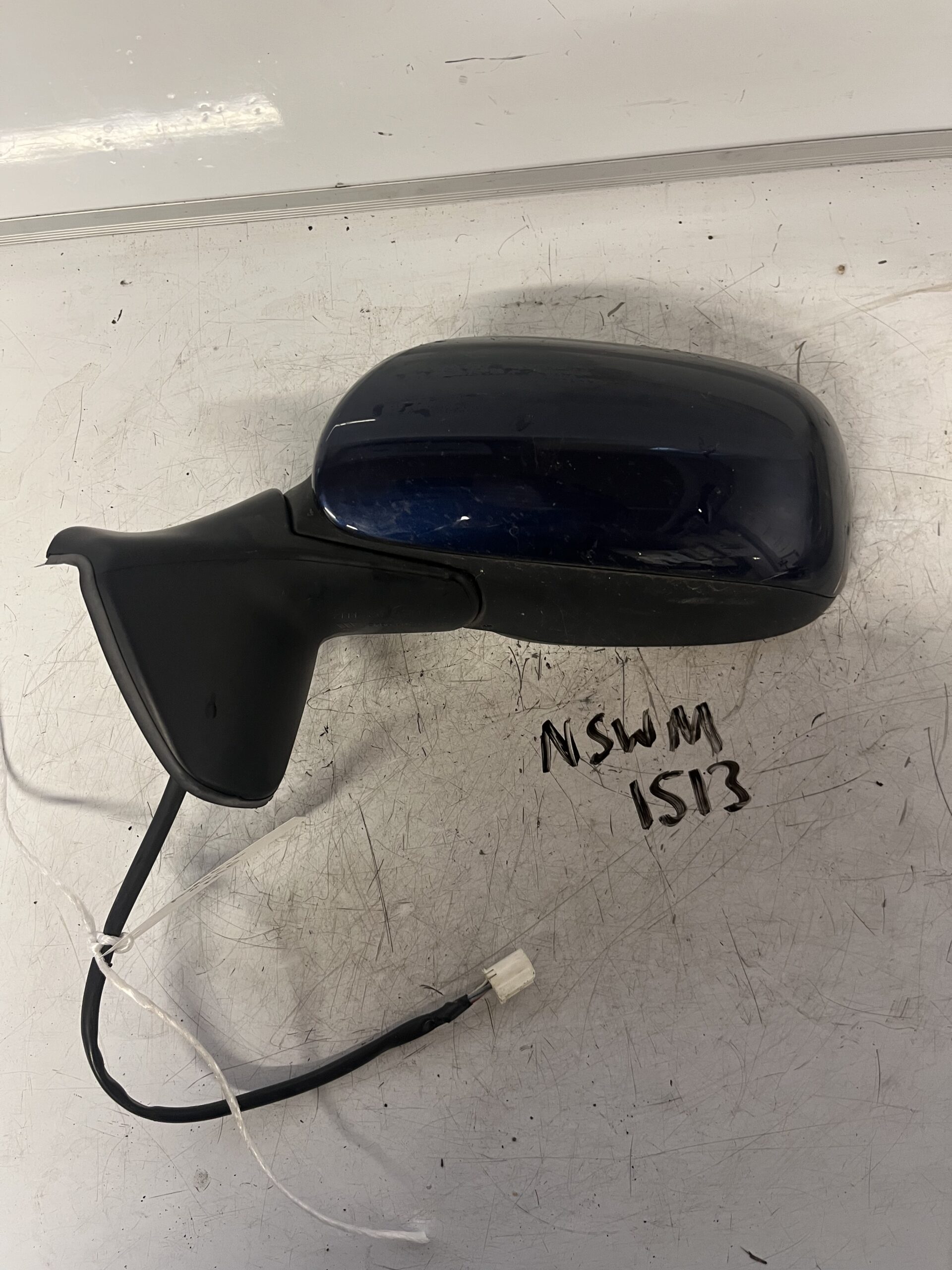 Toyota Auris 2007-2010 Near Side Electric Door Mirror – Blue 8S6 Colour Code