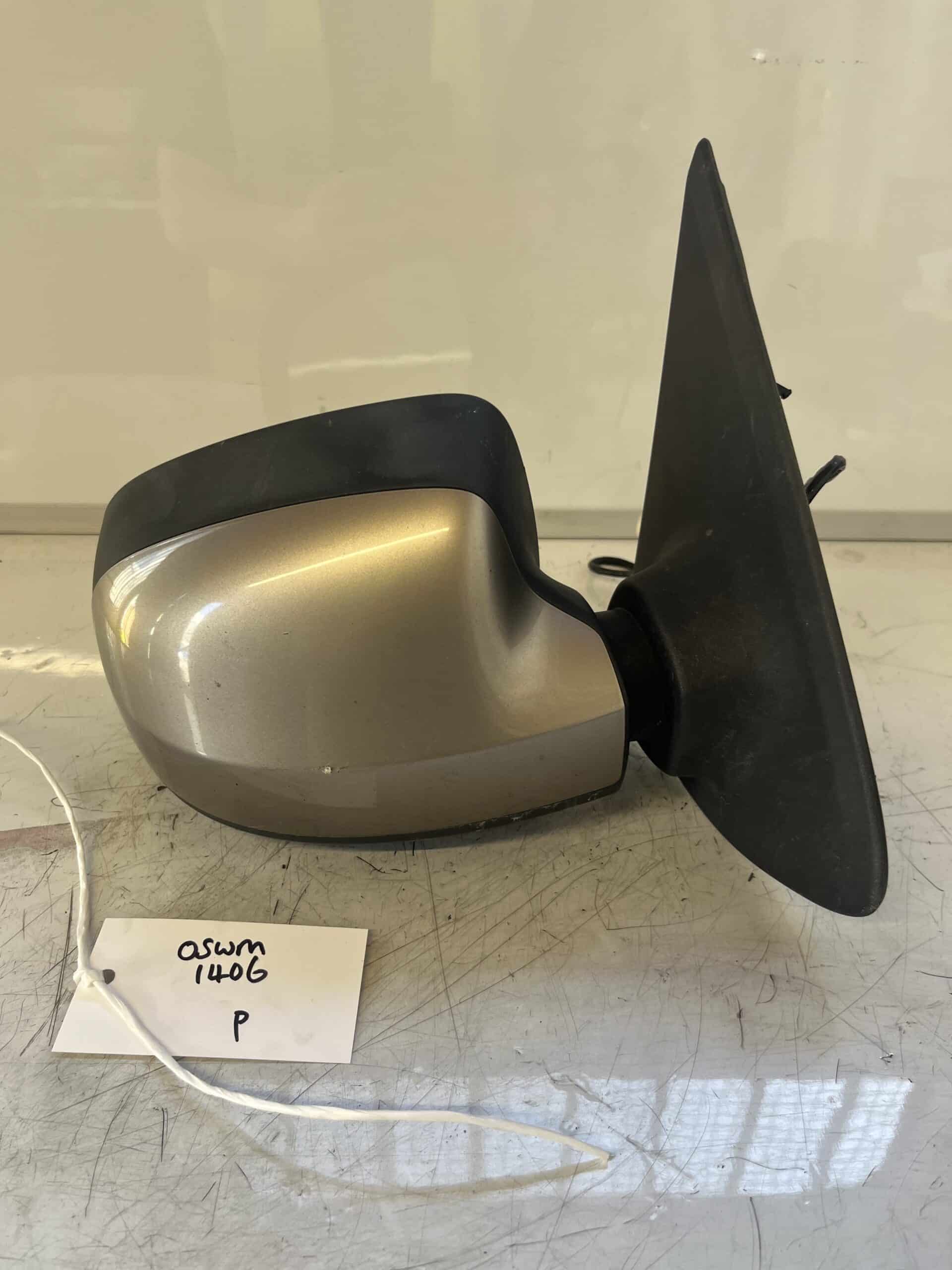 Dacia Sandero / Logan 2012-2016 Off Side Electric Door Mirror – Beige TEHNK Colour Code ( 7 Pin Plug )