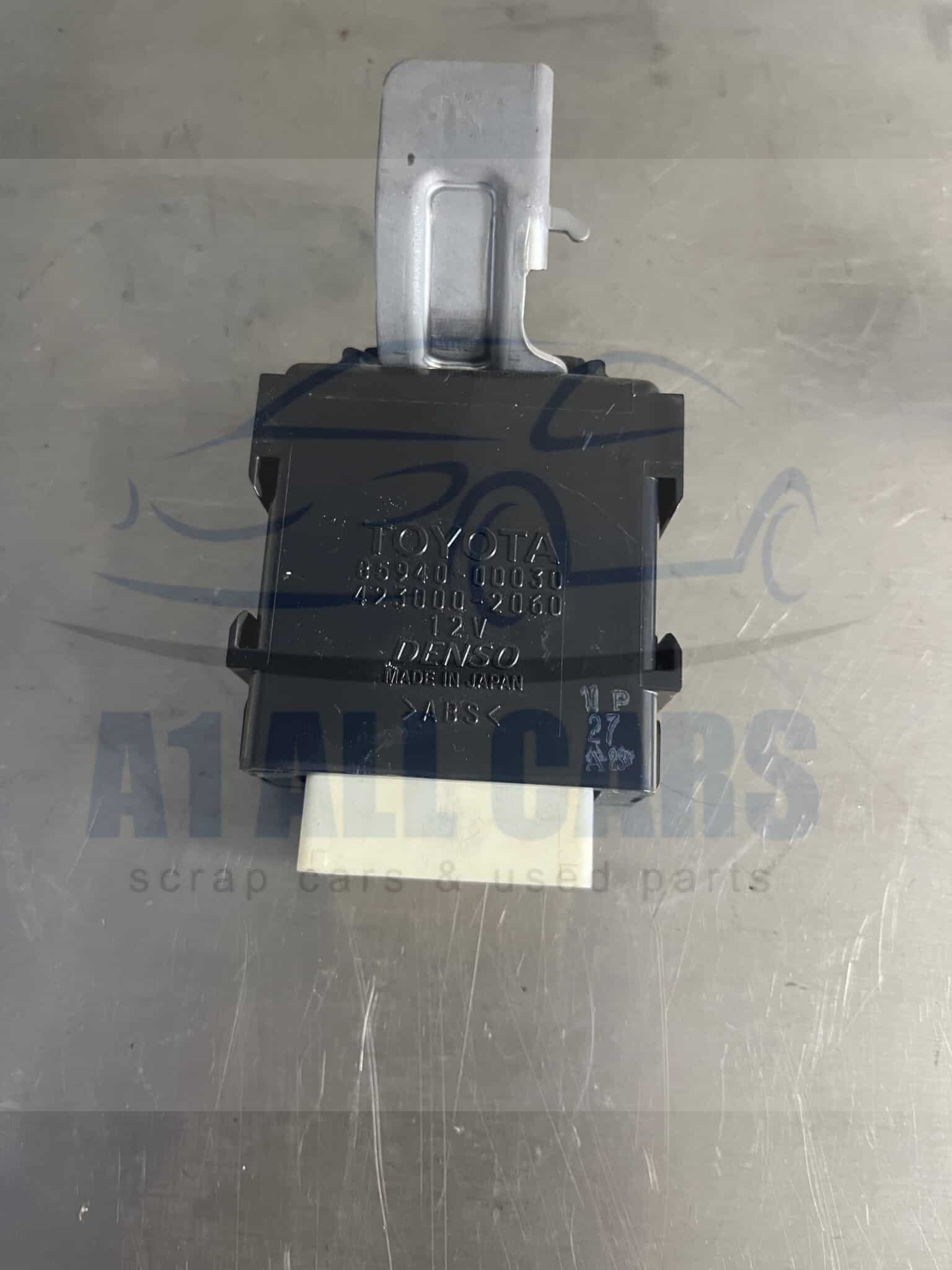 Toyota Yaris 2011-2018 Wiper Control module – 85940-0D030
