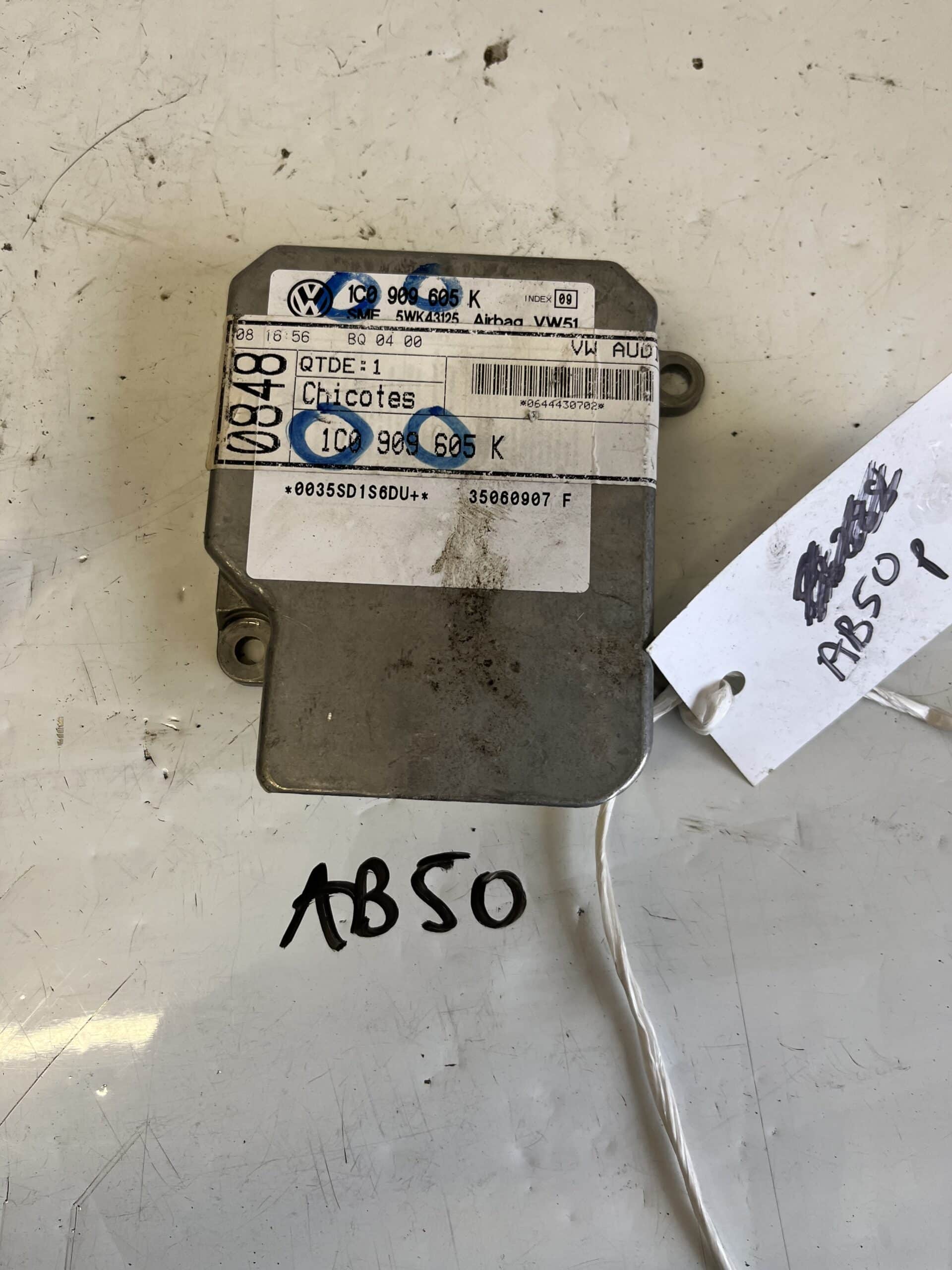 Volkswagen Fox 2006-2011 Airbag Module – 1C0909605K