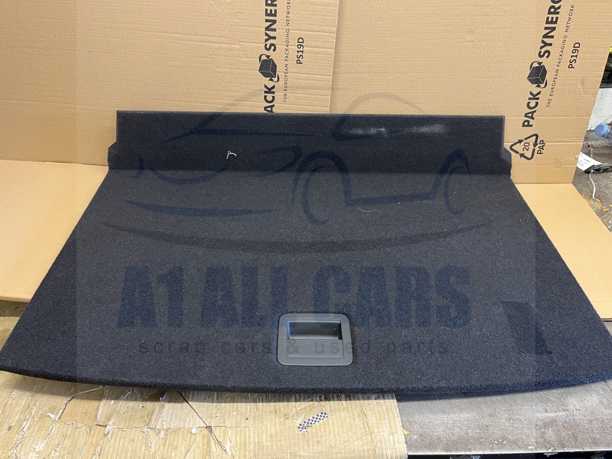 Volkswagen Golf 2019-2024 MK8 5 Door Hatchback Boot Floor / Carpet – 5H6858855A