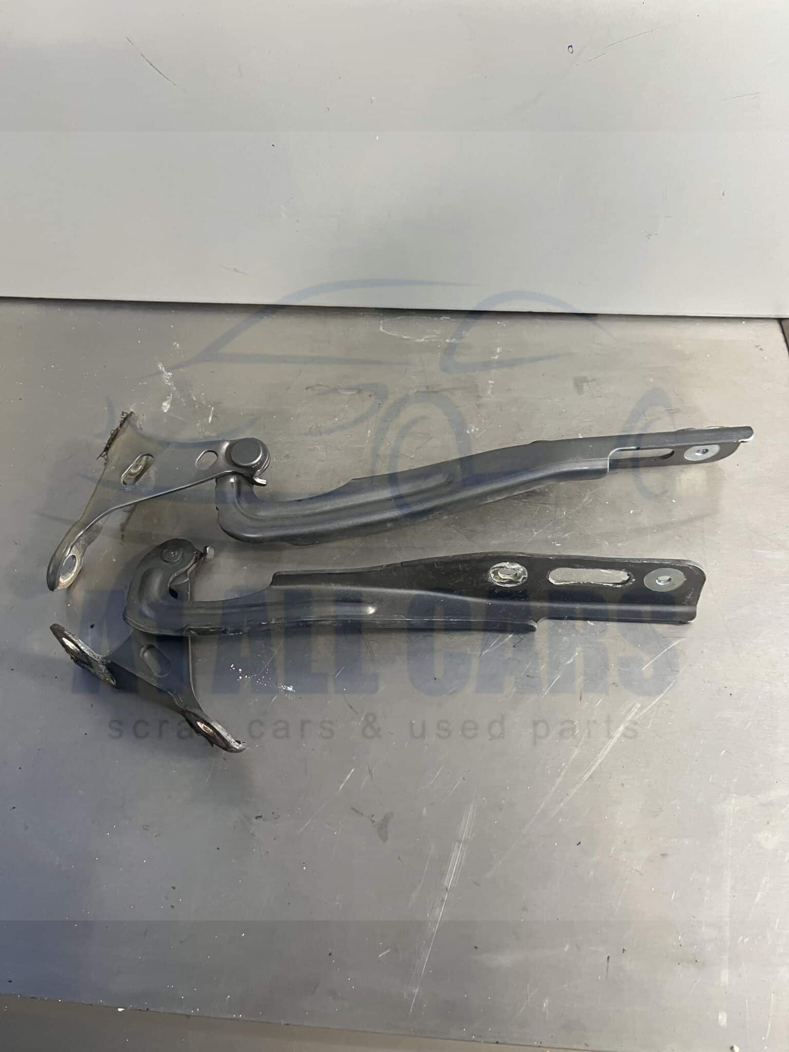 Honda Civic 2011-2017 Bonnet Hinges – Pair