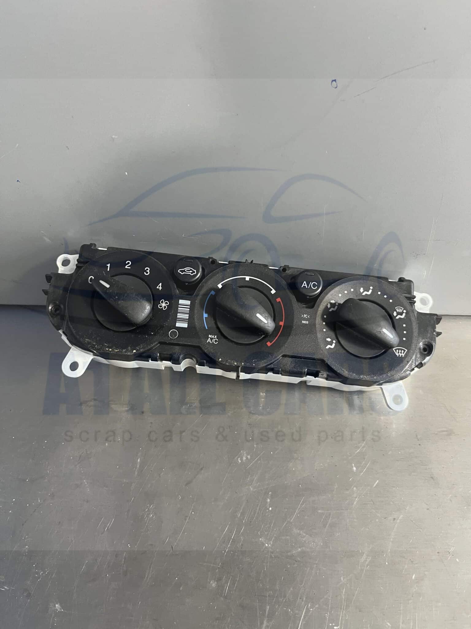 Ford Focus 2011-2018 Heater Control Panel – BM5T-19980-AD