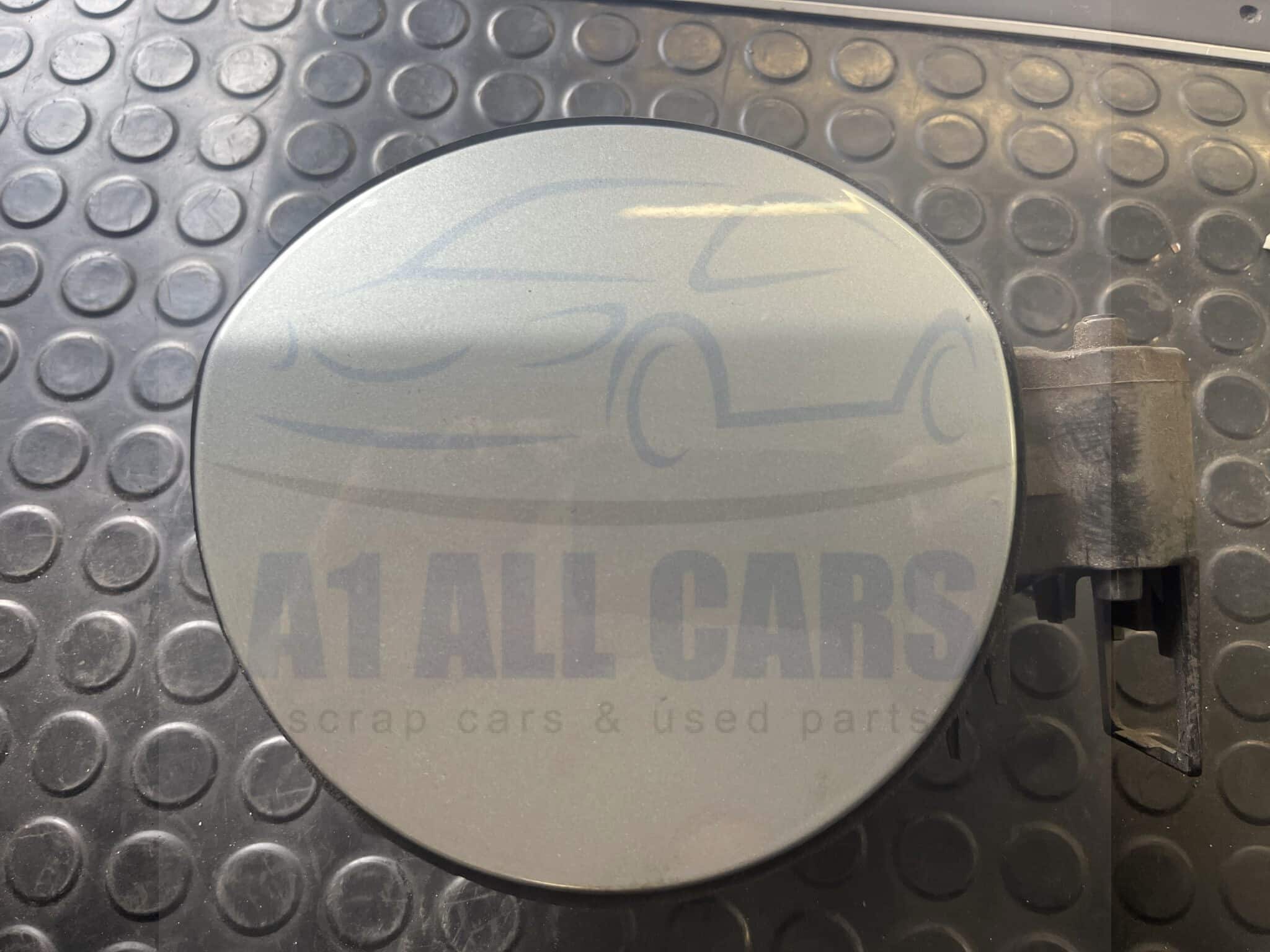 Vauxhall Astra 2010-2015 5 Door Hatchback Fuel Filler Flap – Silver ZGEV