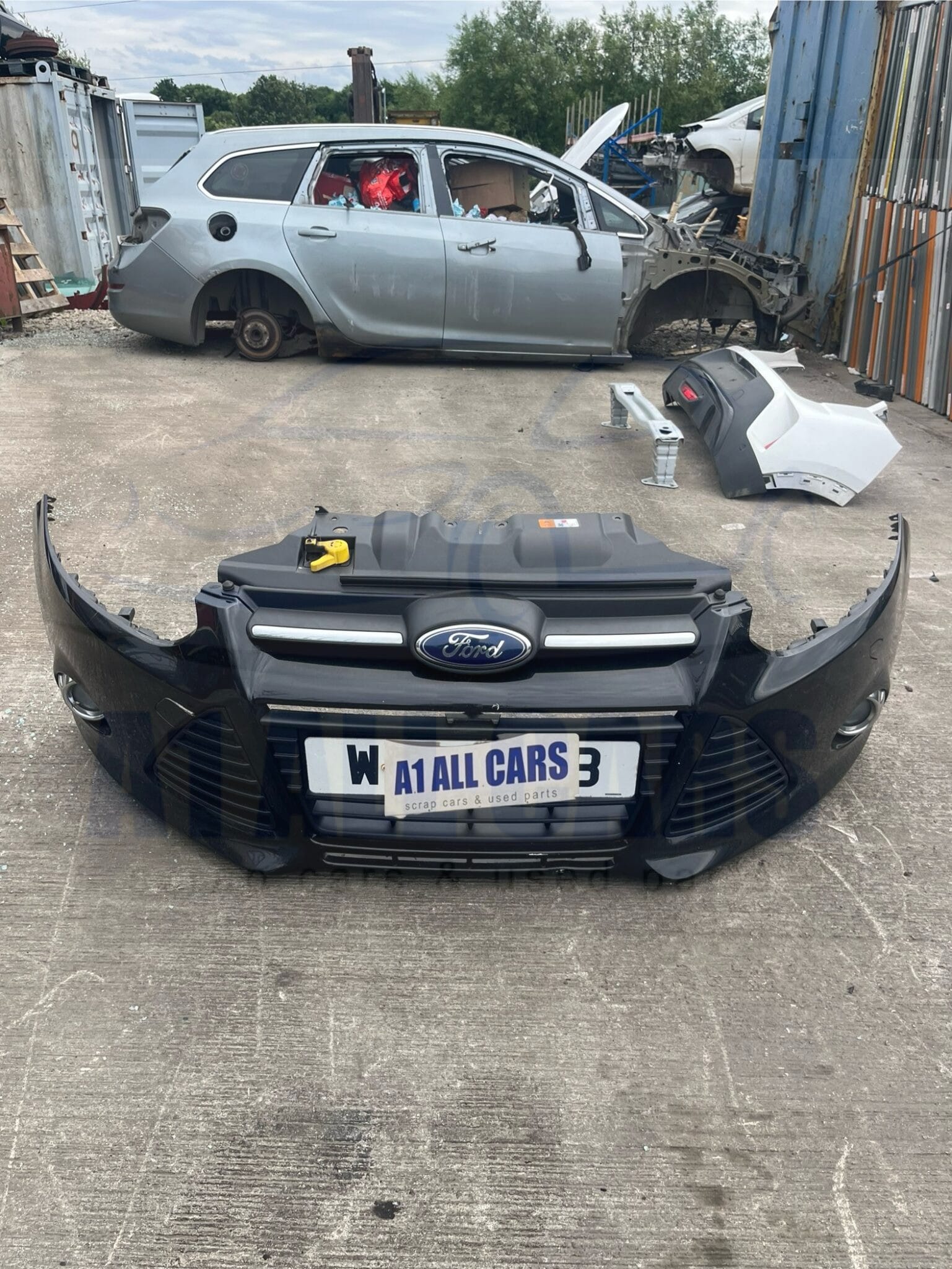 Ford Focus 2011-2015 Front Bumper With Fogs – Black FB Colour Code