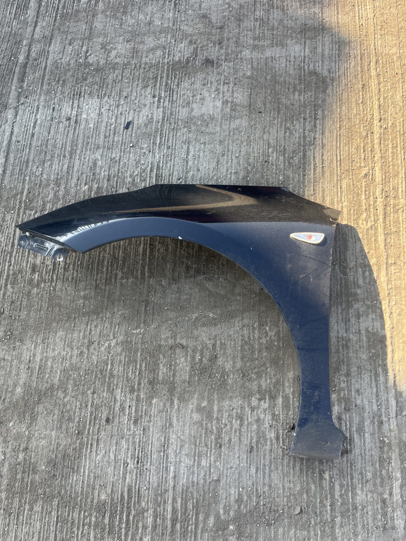 Kia Ceed 2012-2017 Near Side Wing – Black ( Type With Indicator )